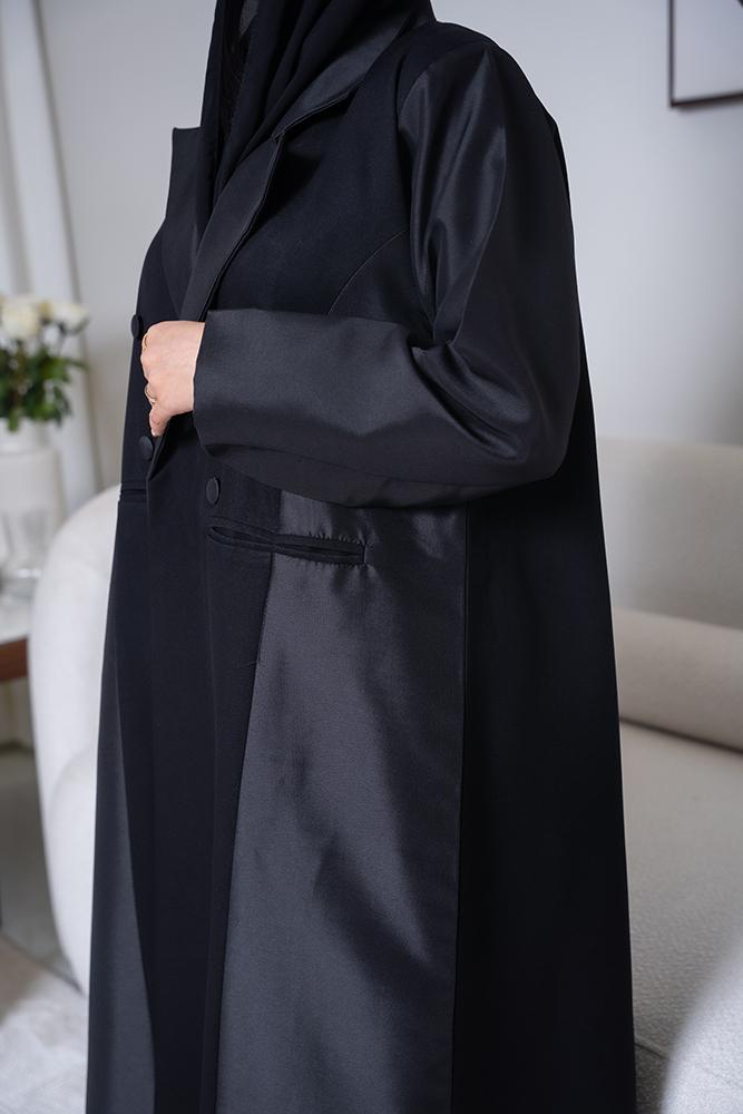 Soft linen blazer with shine