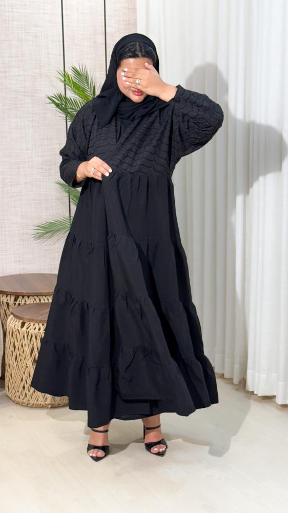 عباية ركامه اسود