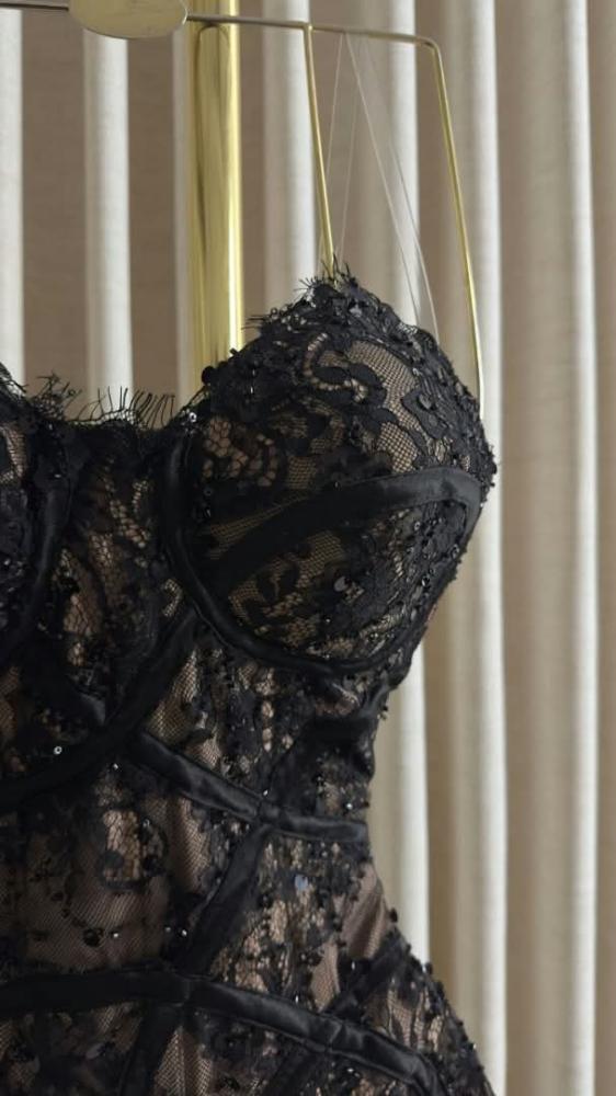 دانتيل خرز بطانه باربي