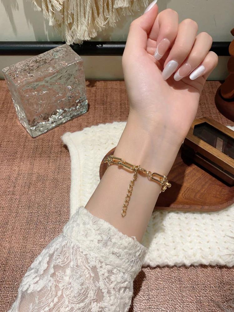 ساعه ذهبي