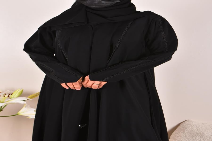 Q Abaya