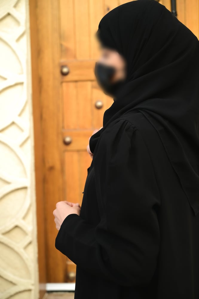 T Abaya