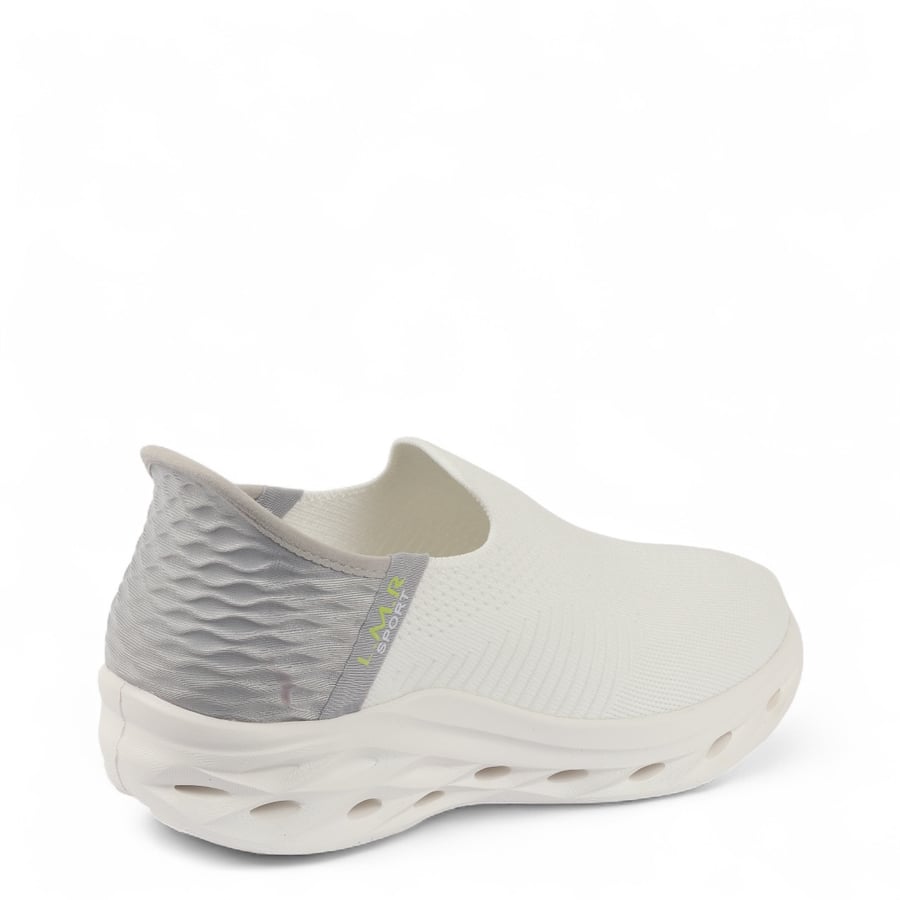 حذاء رياضي نسائي من لمار - ابيض
