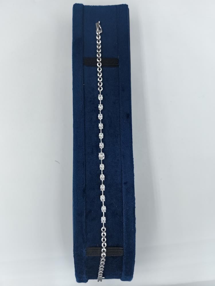 Bracelet "Nahr Al-Bariq" - 925 silver with oval diamond design