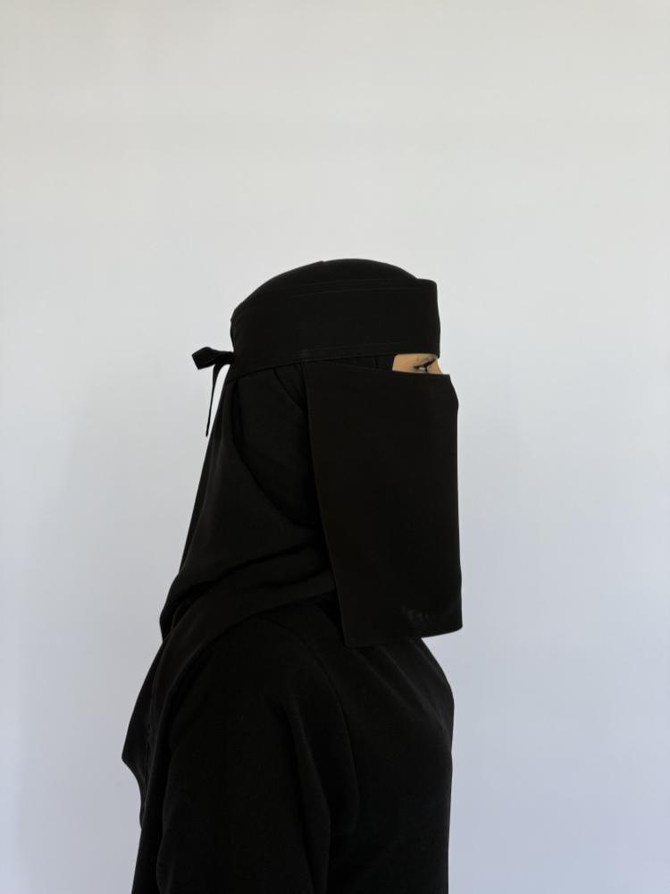 نقاب مطاط مخفي ملكي