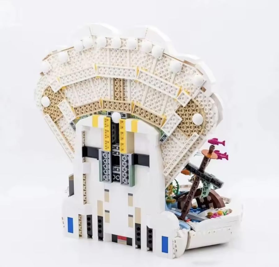 Royal Mermaid Boat