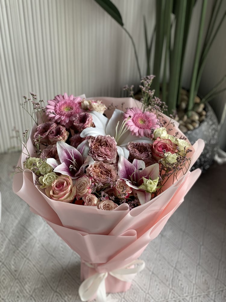 Elegant flower bouquet