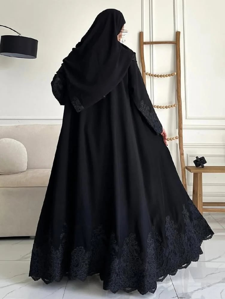 عبايه شيرين