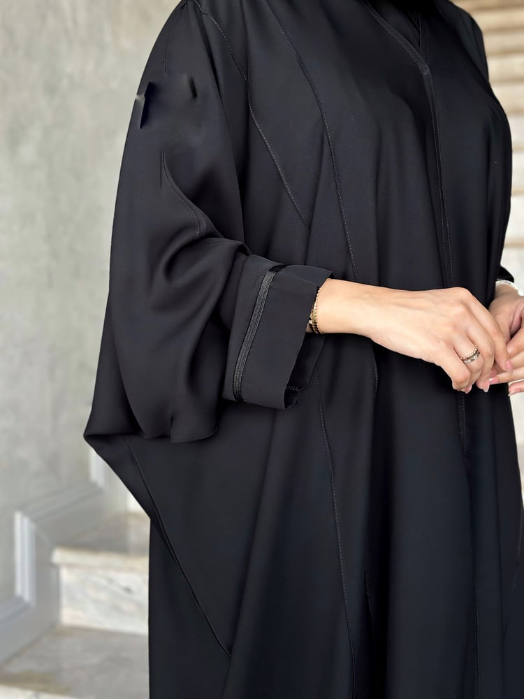 عباية بشت سوداء