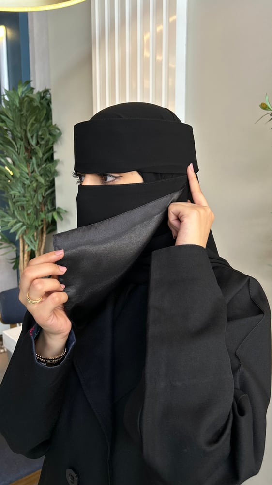 نقاب برده