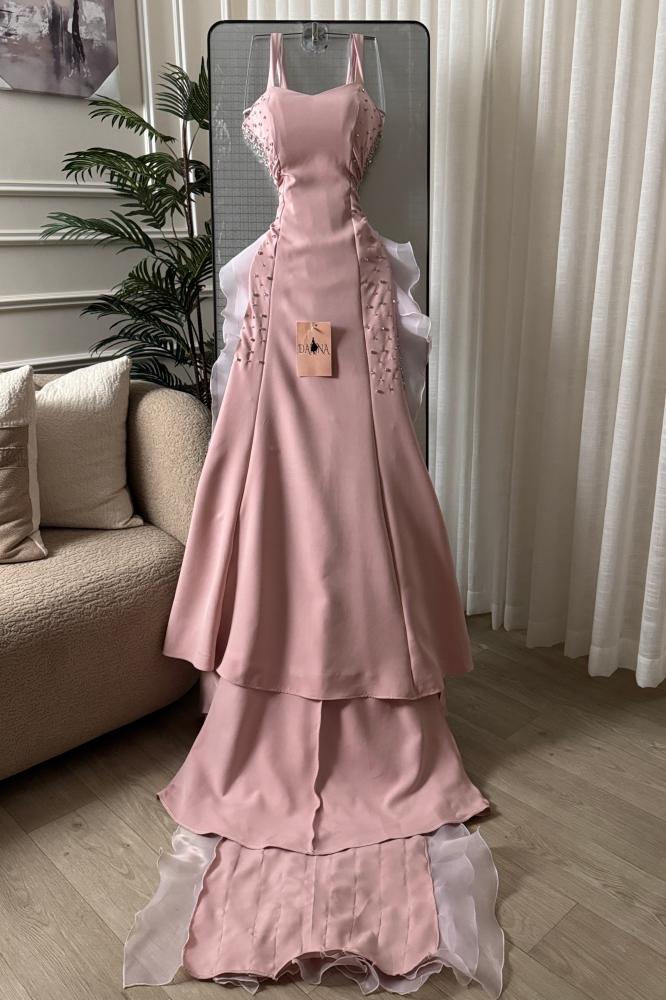 فستان سولاريا