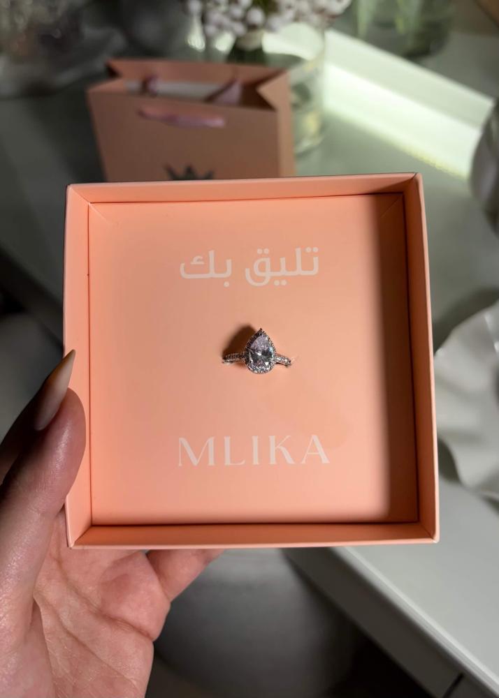 خاتم قطرة لامع