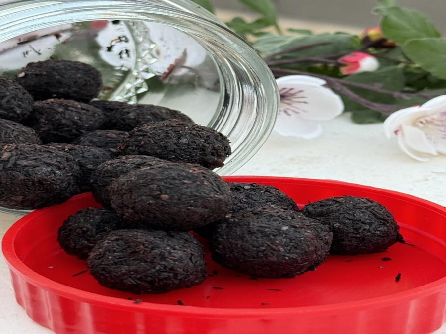 معمول العرايس النخبه غطى احمر