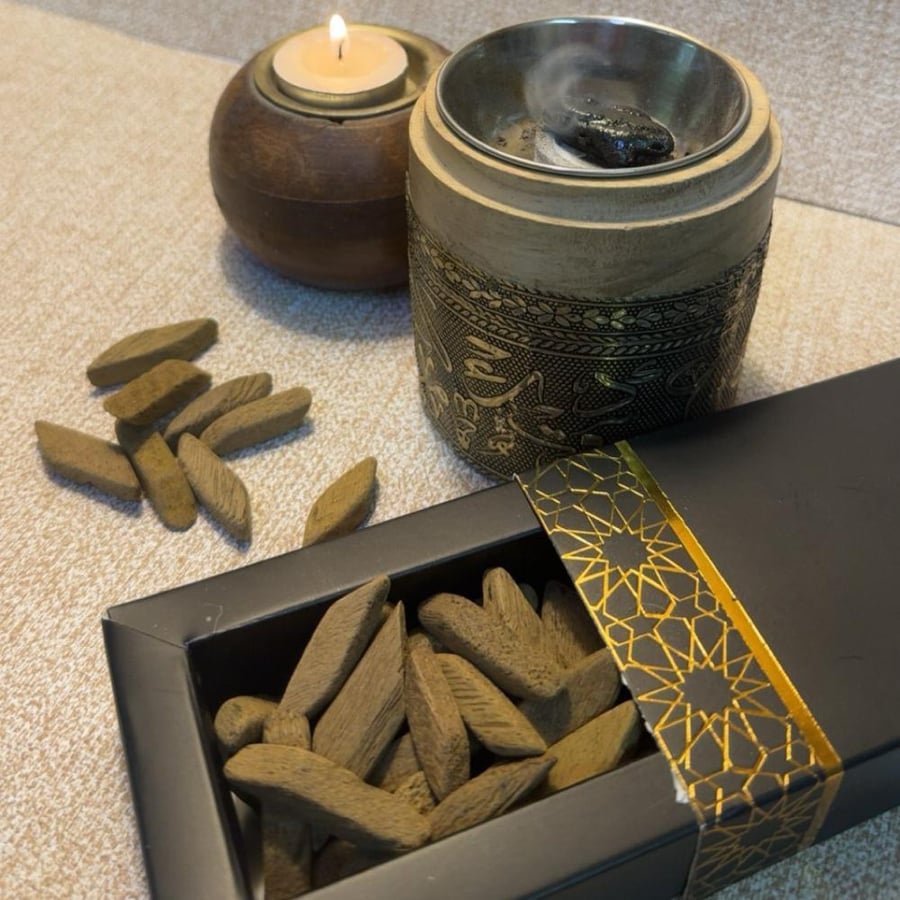 العود السوبر الفاخر (أوقيتين)