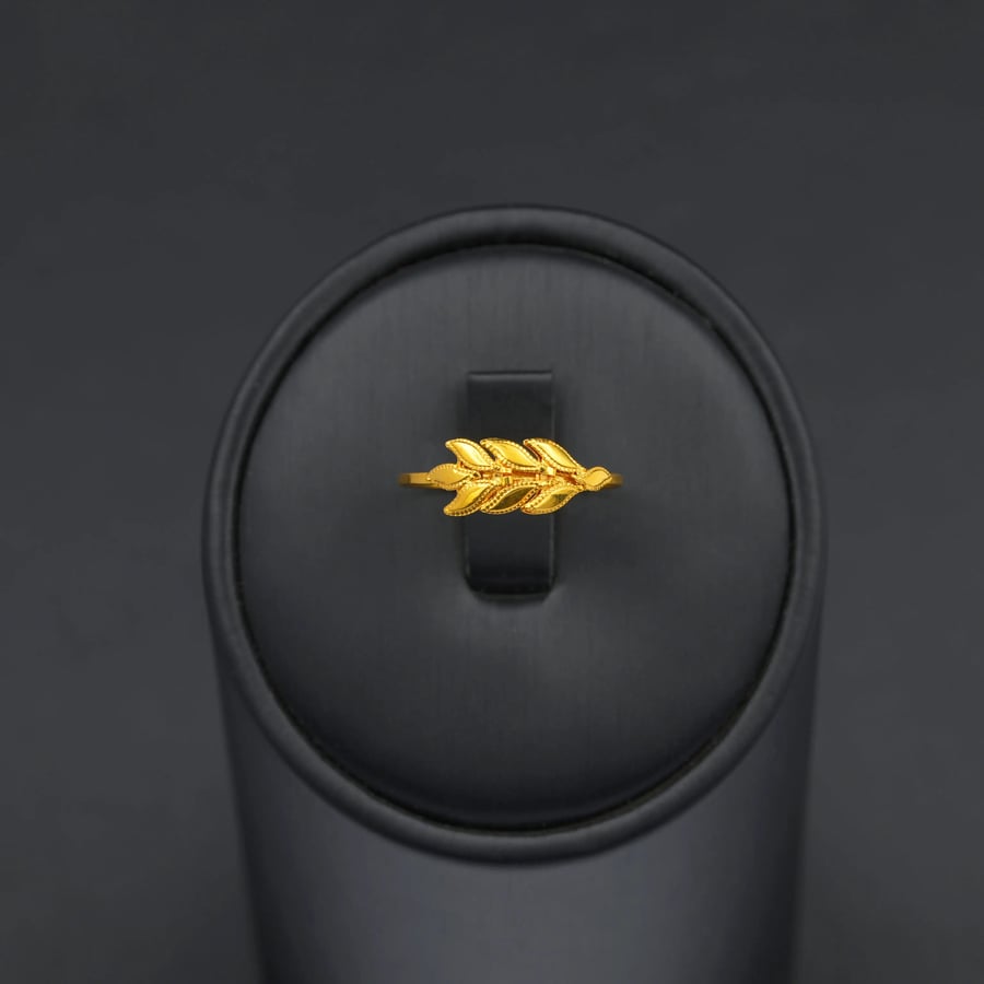 خاتم ذهب نسائي عيار 21 (R2240)