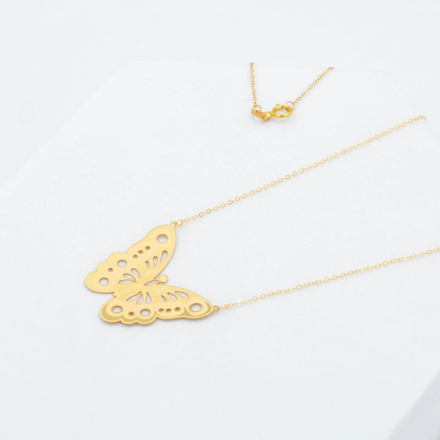 عقد ذهب Butterfly عيار 21 (N2509)