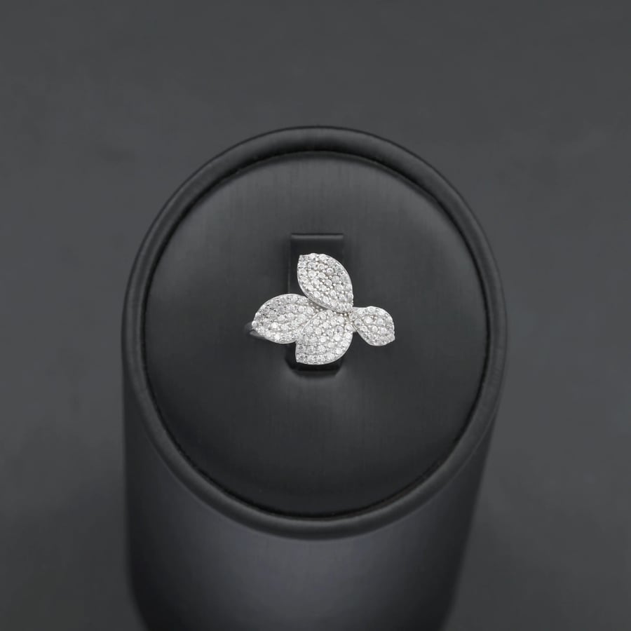 خاتم ذهب ابيض نسائي (R2195)