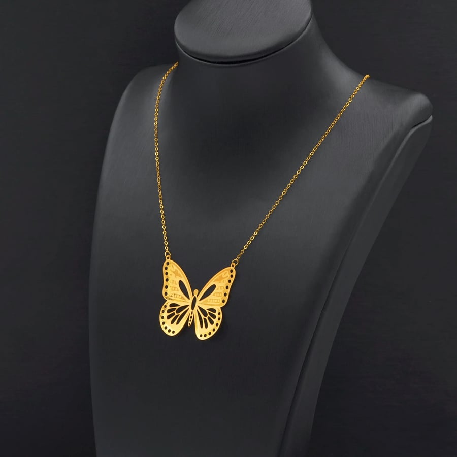 عقد ذهب Butterfly عيار 21 (N2509)