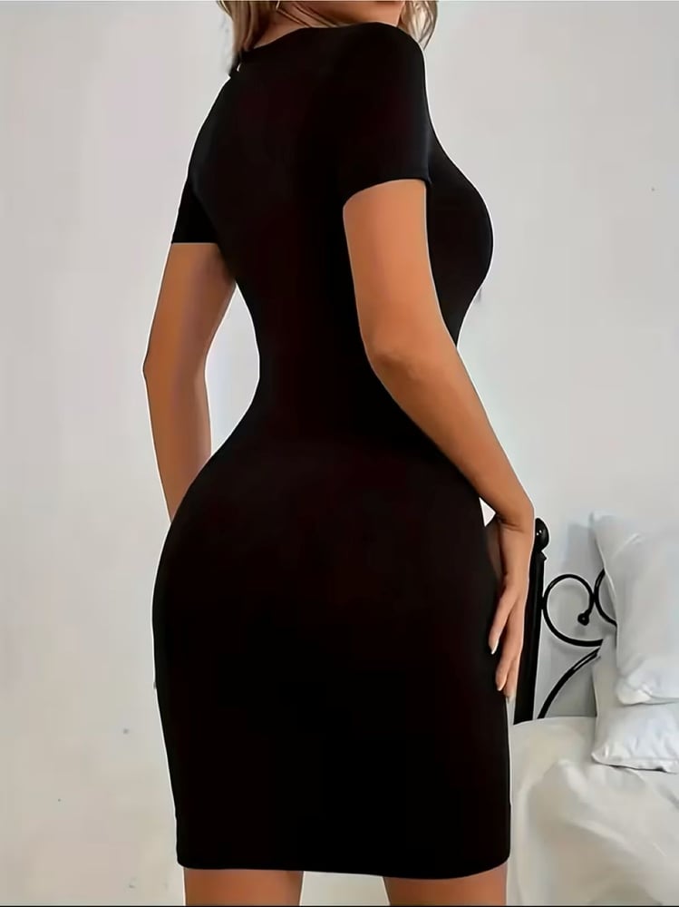 فستان أنيق للنساء