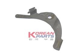 Left adjustment arm