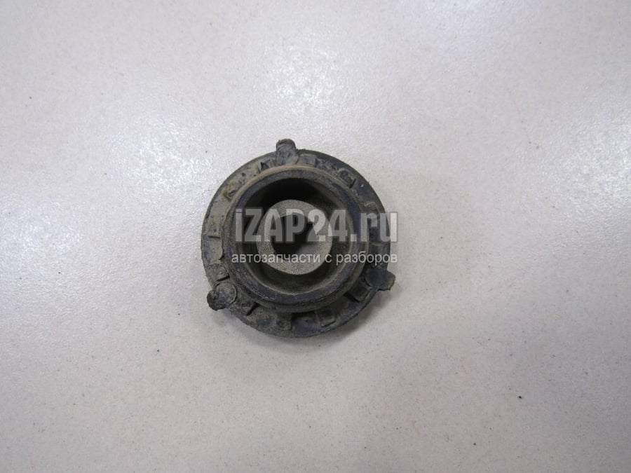 Lower radiator insulator - 253363A100
