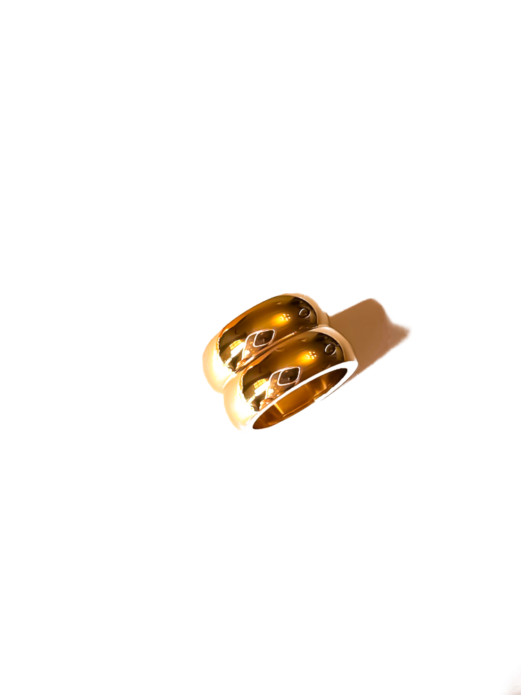 Golden Hug Ring