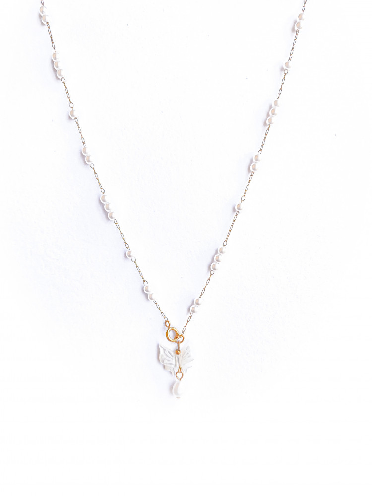 Butterfly Pearla Necklace