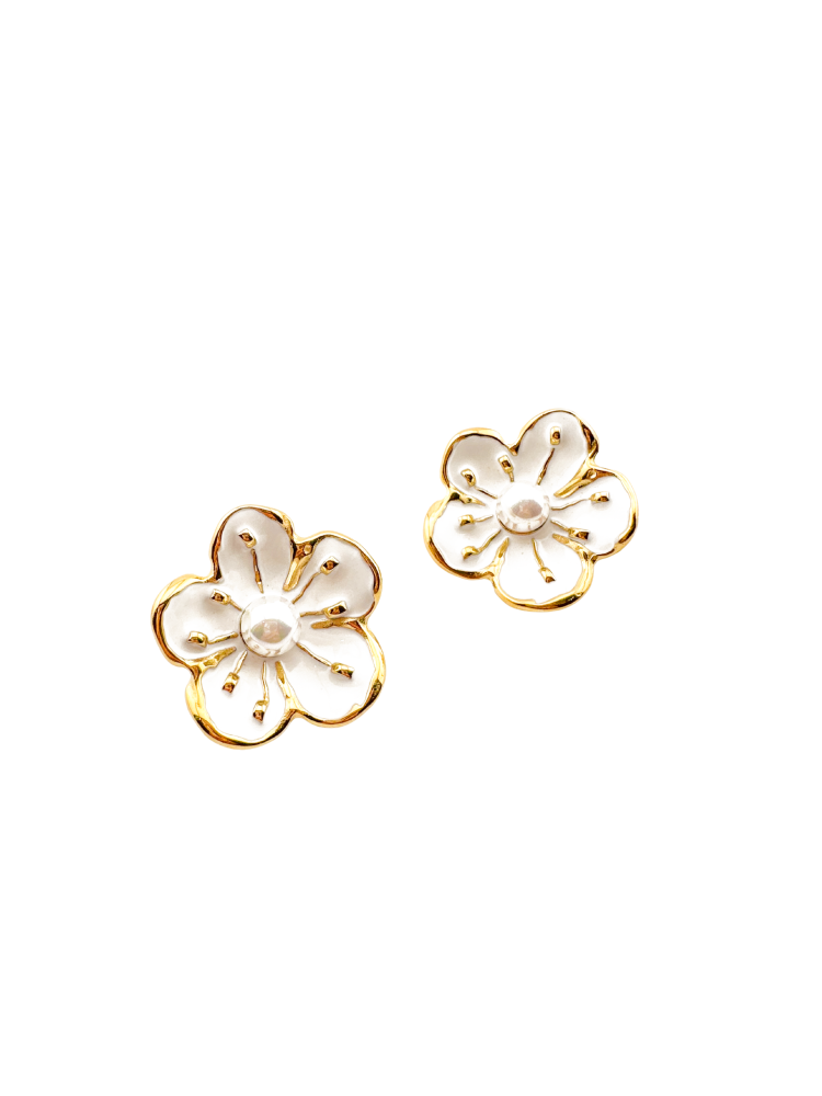 Porcelain Petal Studs Earrings