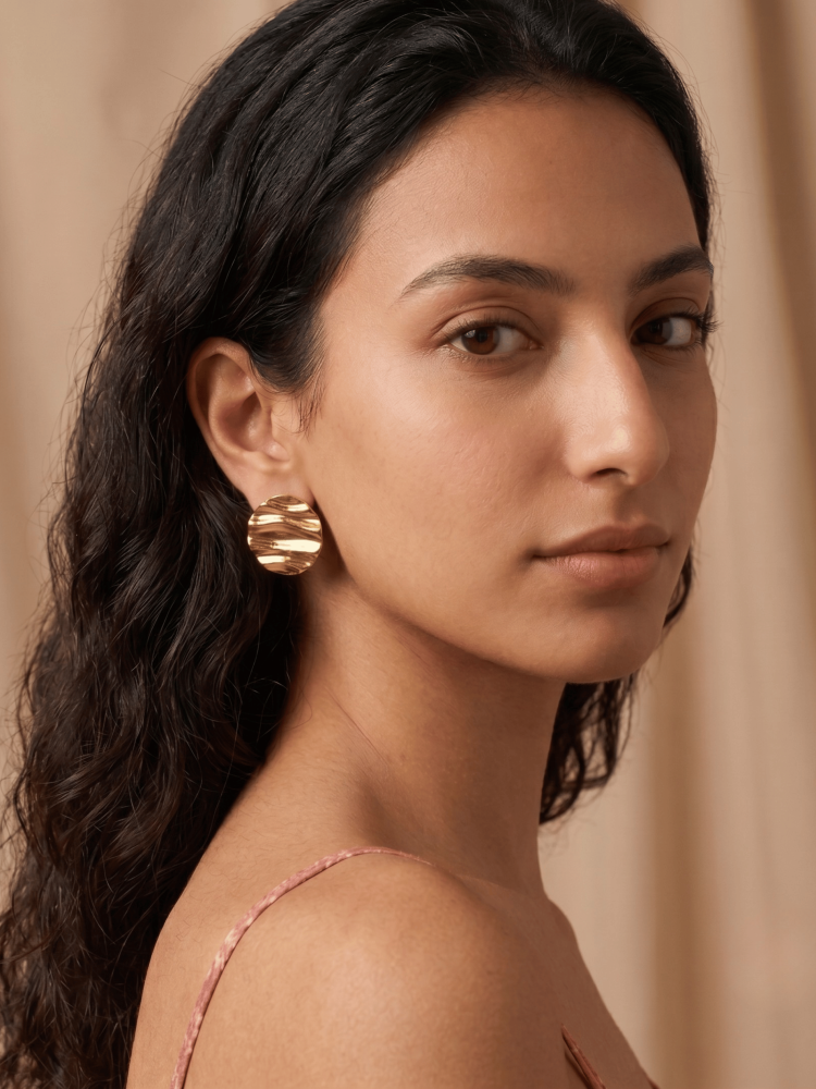 Golden Dune Stud Earrings