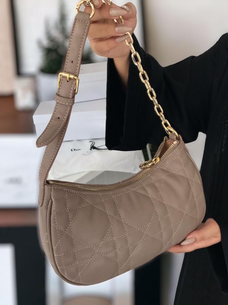 شنطه ديور