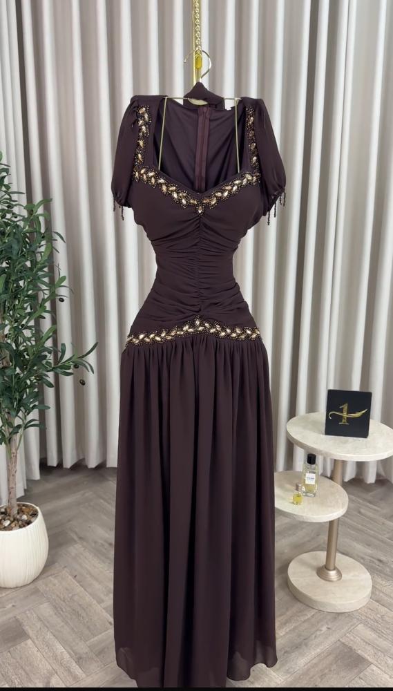 فستان سهره بني