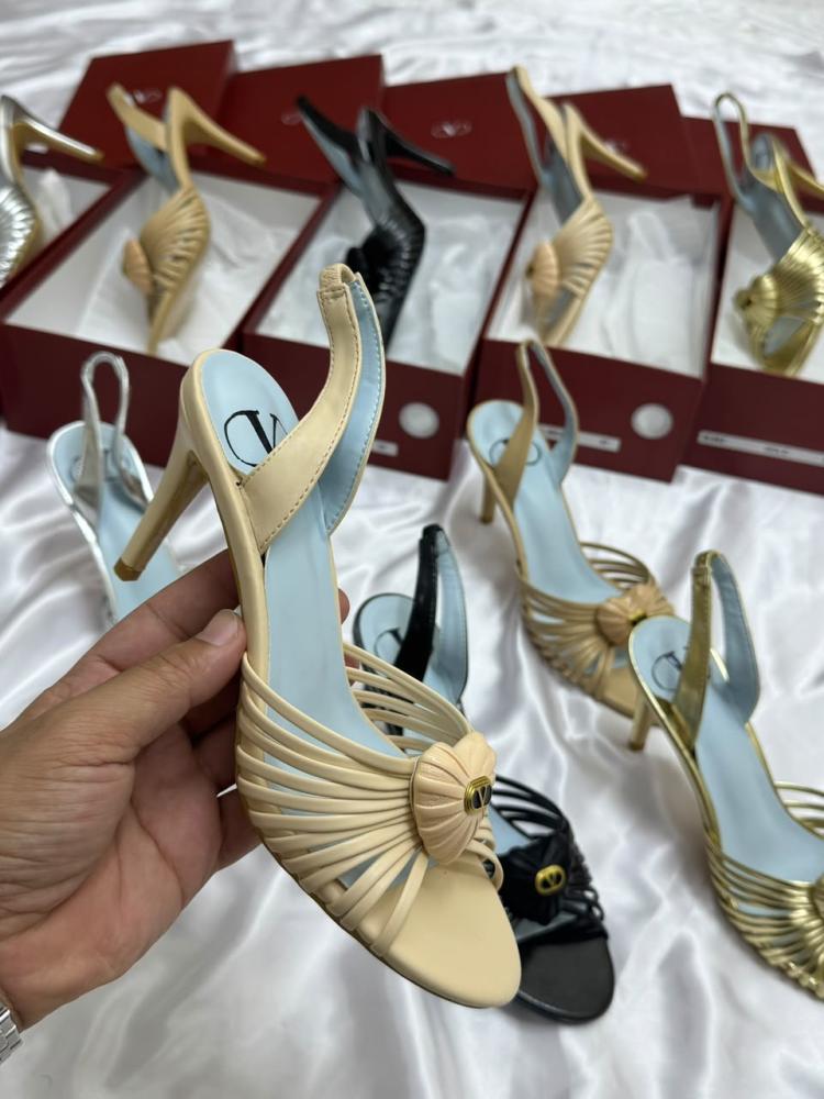 كعب فالنتينو