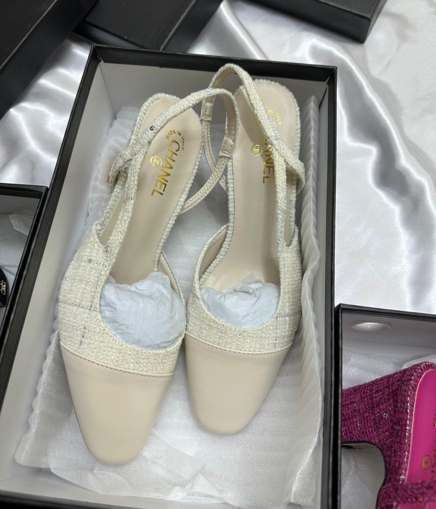 Chanel heel