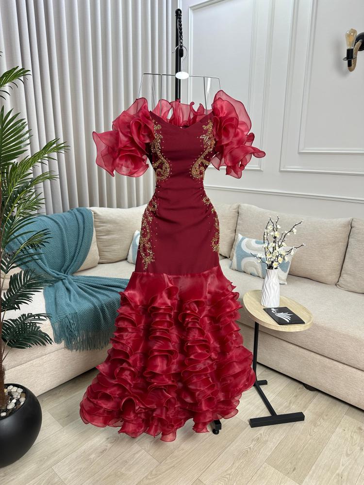 Evening dress maroon