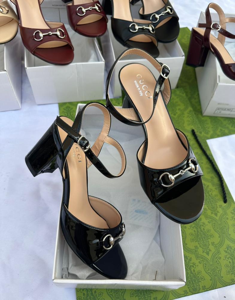 كعب قوتشي