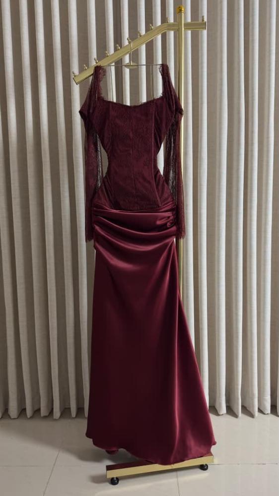 فستان سهره عنابي
