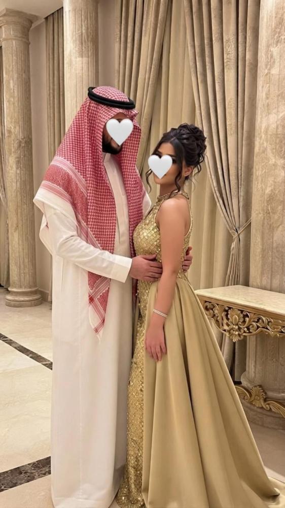 فستان سهره ذهبي