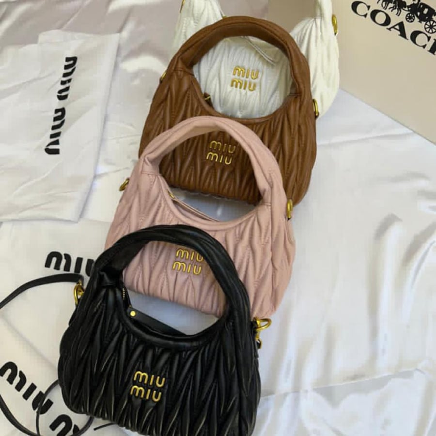 شنطه  ميوميو