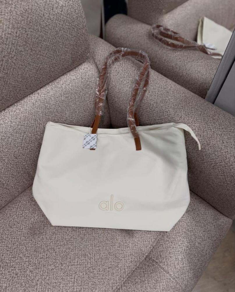 شنطه alo شنط جامعة