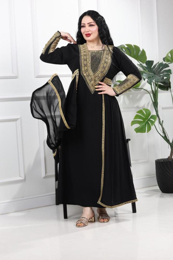 Emirati abaya with the headscarf