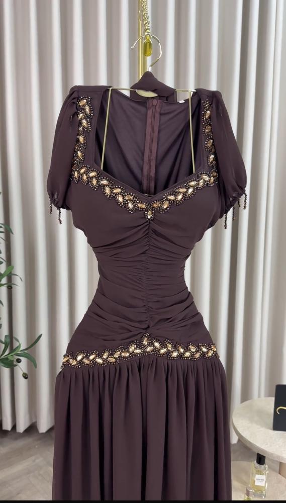 فستان سهره بني