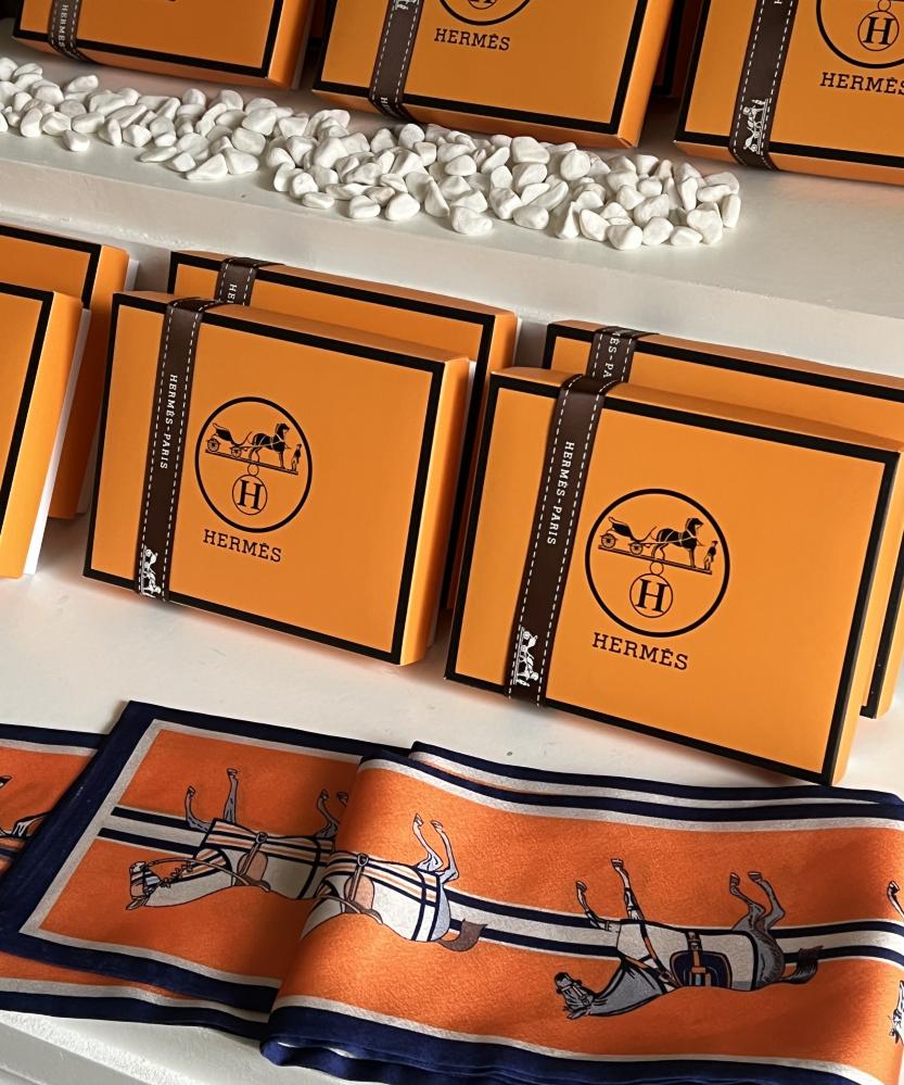 Scarf Hermes