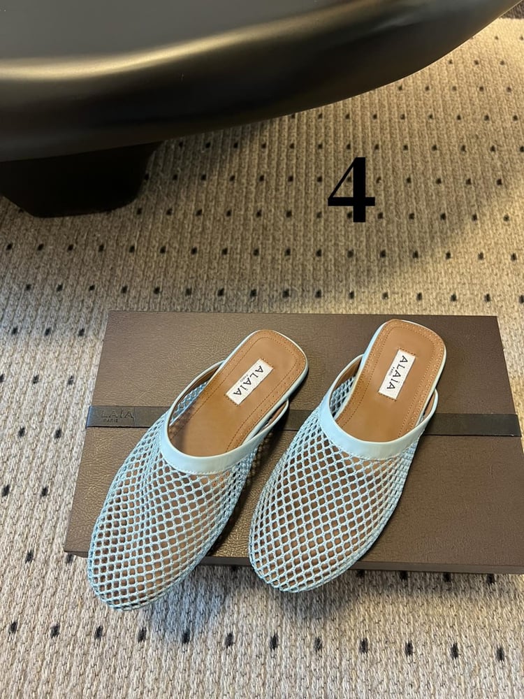 احذية ALAIA