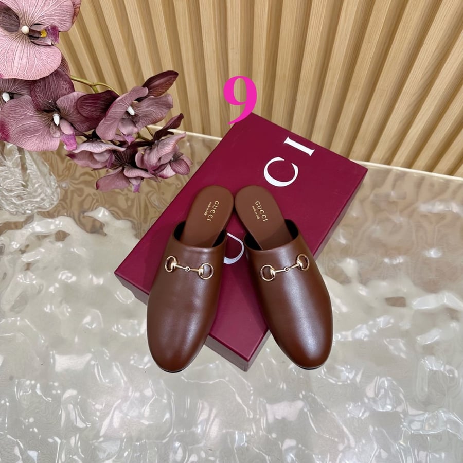احذية غوتشي