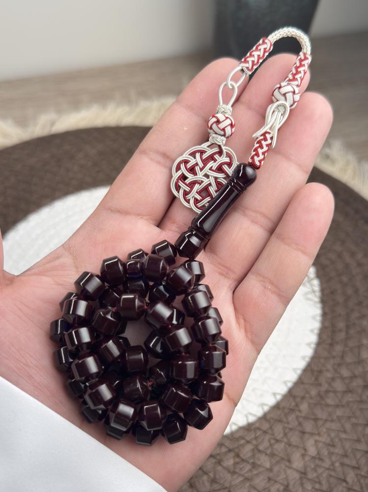 سبحة زعفراني حرباء