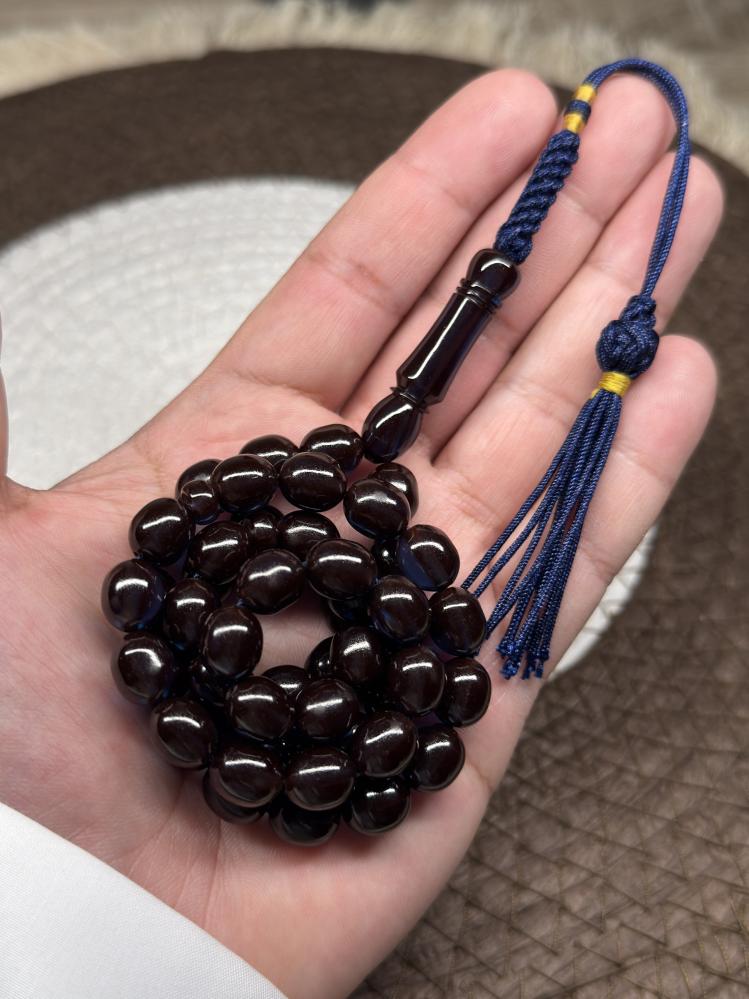 Zaffarani (saffron-colored) prayer beads, chameleon