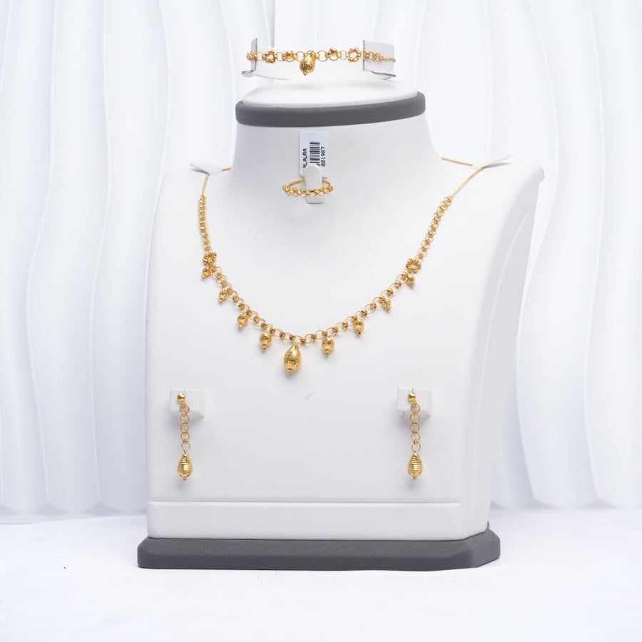 طقم ذهب عيار 21
