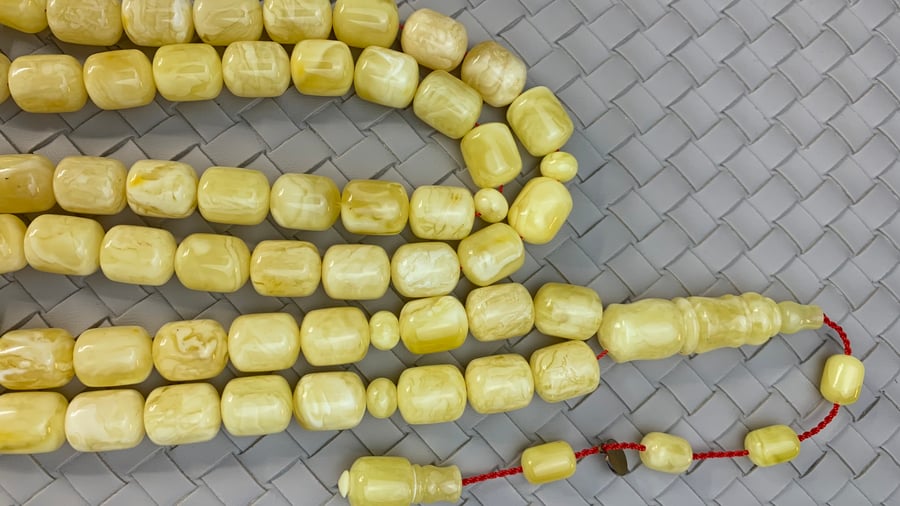 سبحة كهرمان حر حجر واحد جامبو