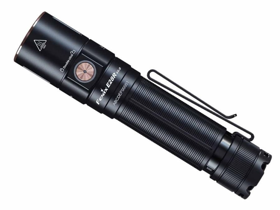 كشاف فينكس Fenix E28R