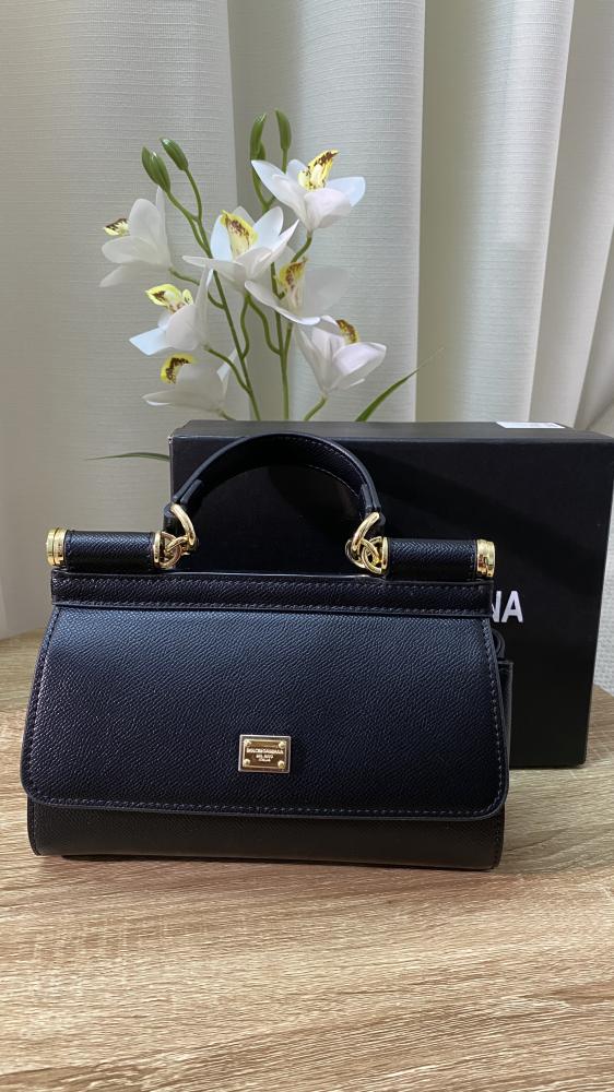 D&G